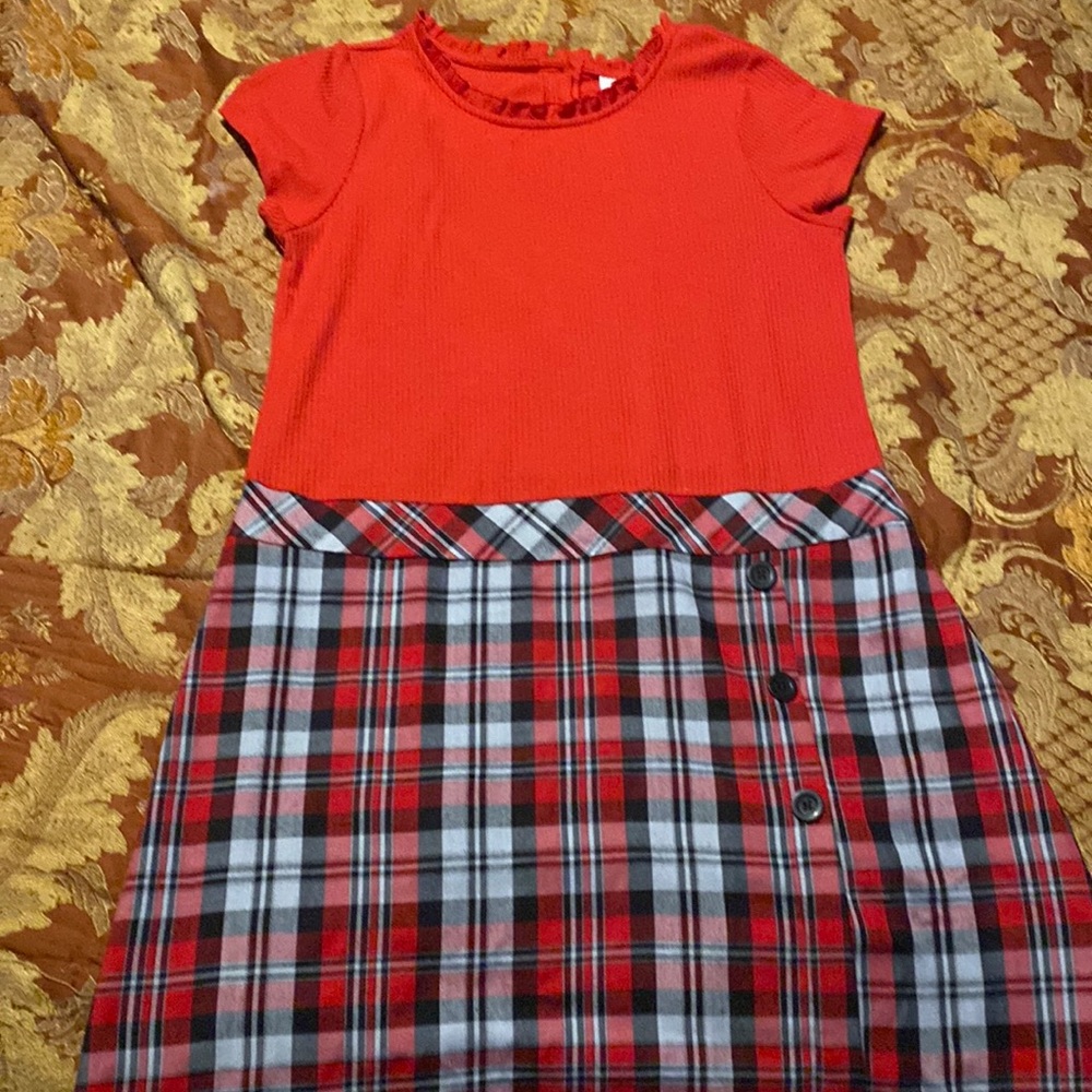 Plaited red and black and gray dress